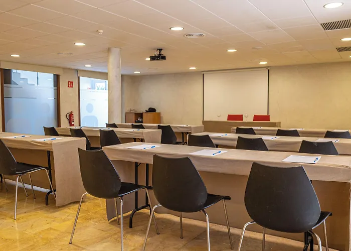 Seth Port Ciutadella