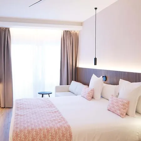 Seth Port Ciutadella Hotel 4*